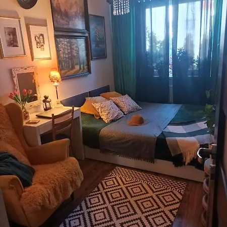 Apartment Atrakcyjny Z Duzym Ogrodem *