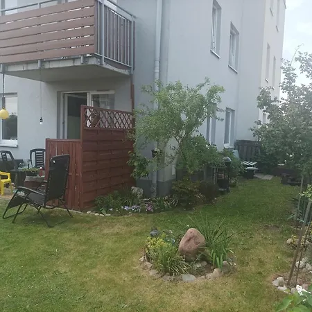 Apartment Atrakcyjny Z Duzym Ogrodem *
